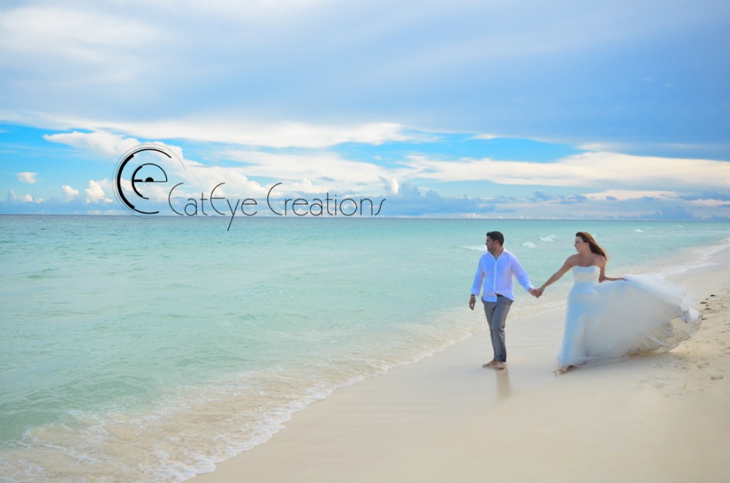 Cateyeworks engagement and wedding photographer playa del carmen